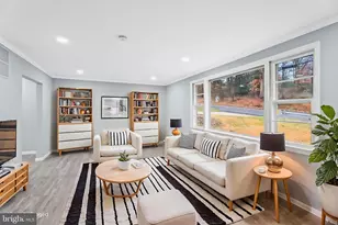 4302 Henderson Rd, Temple Hills, MD 20748 - Photo 4