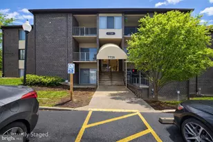 7726 Hanover Pkwy, Greenbelt, MD 20770 - Photo 2