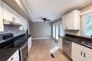 3512 Majestic Ln, Bowie, MD 20715 - Photo 16