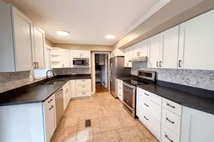 3512 Majestic Ln, Bowie, MD 20715 - Photo 2