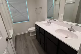 1004 Veneer Ct, Capitol Heights, MD 20743 - Photo 6