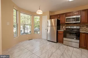 10749 Kitchener Ct, Bowie, MD 20721 - Photo 12