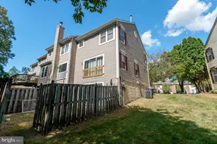 10749 Kitchener Ct, Bowie, MD 20721 - Photo 8