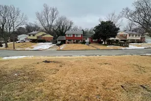 7206 Sheffield Dr, Temple Hills, MD 20748 - Photo 2