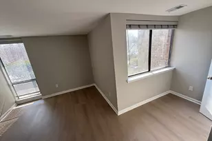 3339 Huntley Sq Dr, Temple Hills, MD 20748 - Photo 16