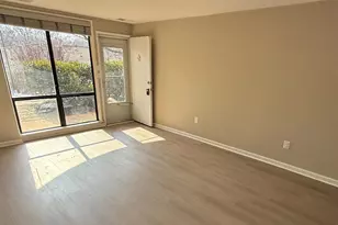 3339 Huntley Sq Dr, Temple Hills, MD 20748 - Photo 10