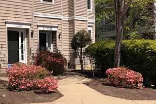 14401 Hampshire Hall Ct, Upper Marlboro, MD 20772 - Photo 2