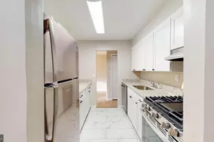 564 Wilson Bridge Dr, Oxon Hill, MD 20745 - Photo 20