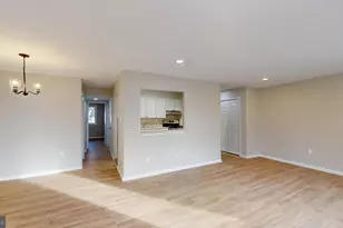 564 Wilson Bridge Dr, Oxon Hill, MD 20745 - Photo 14