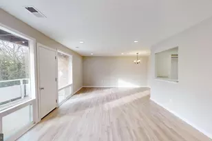 564 Wilson Bridge Dr, Oxon Hill, MD 20745 - Photo 10