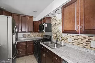5219 Newton St, Bladensburg, MD 20710 - Photo 8