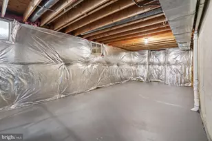 8217 Quill Point Dr, Bowie, MD 20720 - Photo 38