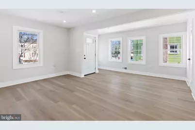 4006 70th Avenue, Hyattsville, MD 20784 - Photo 2