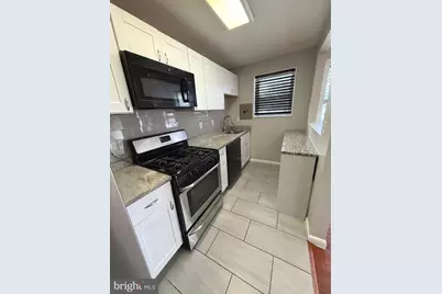 7857 Burnside Road, Landover, MD 20785 - Photo 4