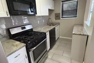 7857 Burnside Rd, Landover, MD 20785 - Photo 4