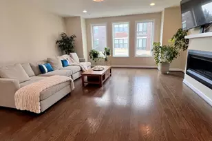 542 Harborview Dr, Oxon Hill, MD 20745 - Photo 6