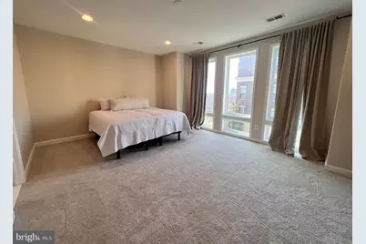 542 Harborview Drive #380, Oxon Hill, MD 20745 - Photo 16