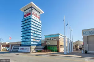 1004 White Oak Dr, Oxon Hill, MD 20745 - Photo 40