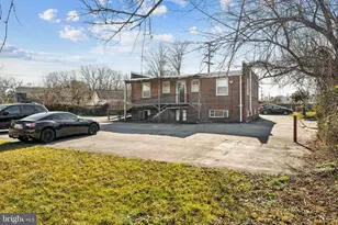 1004 White Oak Dr, Oxon Hill, MD 20745 - Photo 36