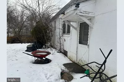 8626 Leslie Avenue, Lanham, MD 20706 - Photo 8