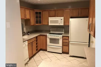 4922 Wealding Way, Oxon Hill, MD 20745 - Photo 4