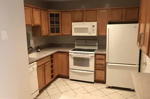 4922 Wealding Way, Oxon Hill, MD 20745 - Photo 4