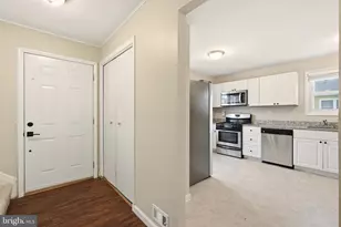 7712 Erica Ln, Laurel, MD 20707 - Photo 6