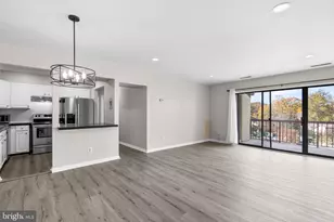 10121 Prince Pl, Upper Marlboro, MD 20774 - Photo 8