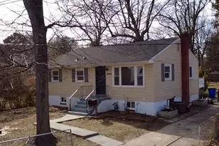 9404 48th Pl, College Park, MD 20740 - Photo 2