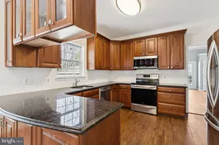 8629 Park Ave, Bowie, MD 20720 - Photo 10