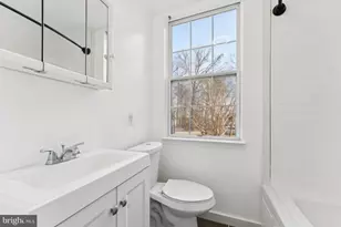 8629 Park Ave, Bowie, MD 20720 - Photo 14