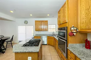 9009 Eldon Dr, Clinton, MD 20735 - Photo 18