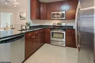 155 Potomac Passage, Oxon Hill, MD 20745 - Photo 6