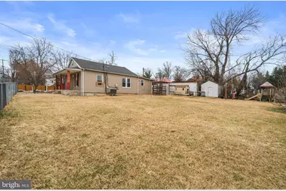 809 Eastern Avenue, Capitol Heights, MD 20743 - Photo 32