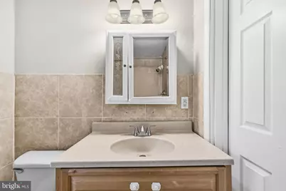 809 Eastern Avenue, Capitol Heights, MD 20743 - Photo 22