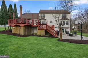 14221 Pleasant View Dr, Bowie, MD 20720 - Photo 50