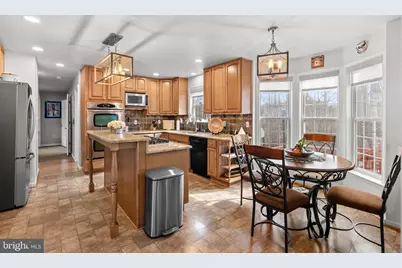 14221 Pleasant View Drive, Bowie, MD 20720 - Photo 8