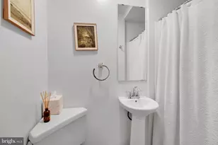 4810 Fox St, College Park, MD 20740 - Photo 12