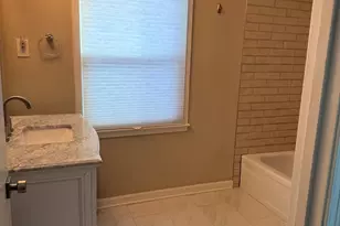 2102 Willowtree Ln, Temple Hills, MD 20748 - Photo 12