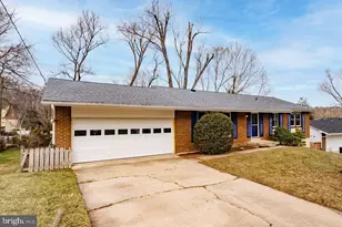 2004 Brierhill Rd, Fort Washington, MD 20744 - Photo 2