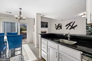 13847 Lord Fairfax Pl, Upper Marlboro, MD 20772 - Photo 10