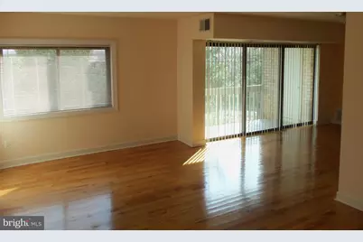 6300 Hil Mar #9, District Heights, MD 20747 - Photo 2