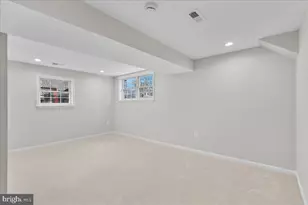 942 Clovis Ave, Capitol Heights, MD 20743 - Photo 18