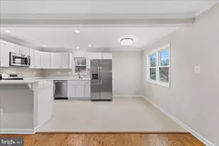 942 Clovis Ave, Capitol Heights, MD 20743 - Photo 8