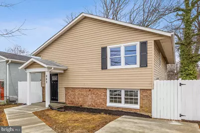 942 Clovis Avenue, Capitol Heights, MD 20743 - Photo 2