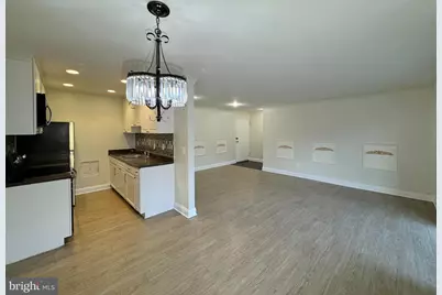 5601 Parker House Terrace #211, Hyattsville, MD 20782 - Photo 4