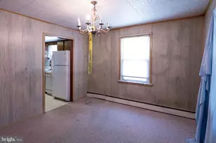 12111 Daisy Ln, Glenn Dale, MD 20769 - Photo 14