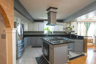 6308 Ager Rd, Hyattsville, MD 20782 - Photo 2