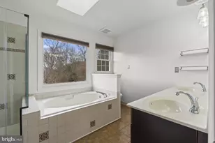 5904 Chivalry Ct, Glenn Dale, MD 20769 - Photo 28