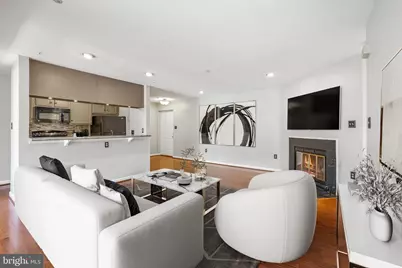 2051 Alice Avenue #2051-303, Oxon Hill, MD 20745 - Photo 4